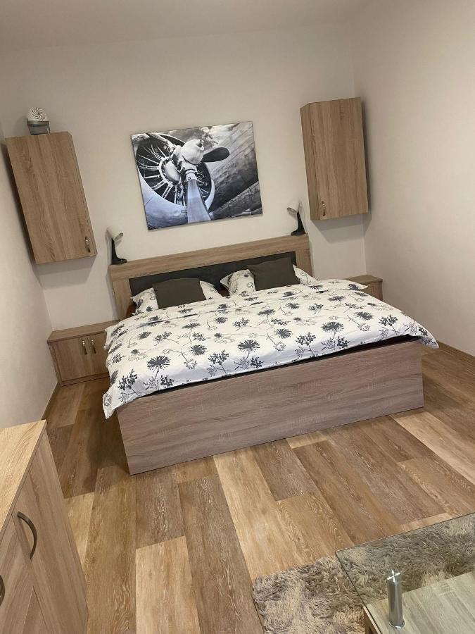 Rocky Apartment 로끼뜨니쩨나드이제로우 외부 사진