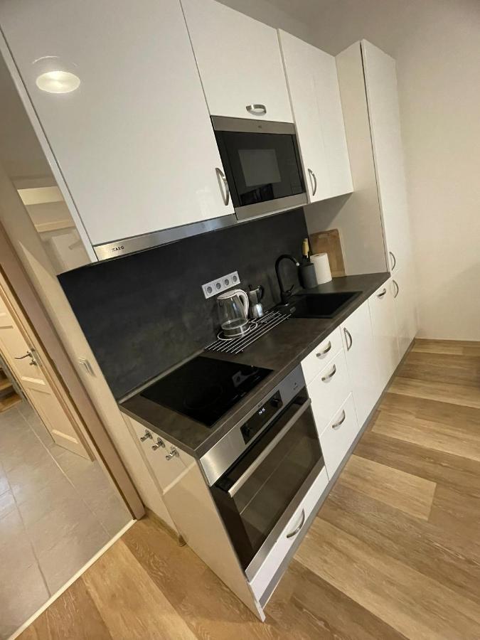 Rocky Apartment 로끼뜨니쩨나드이제로우 외부 사진