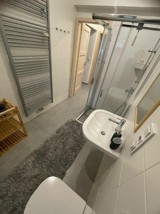 Rocky Apartment 로끼뜨니쩨나드이제로우 외부 사진
